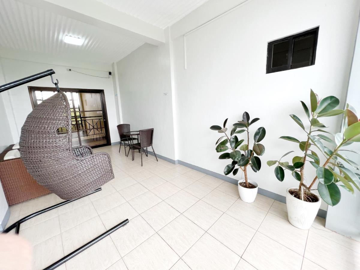 Verra Inn Tagaytay City ภายนอก รูปภาพ