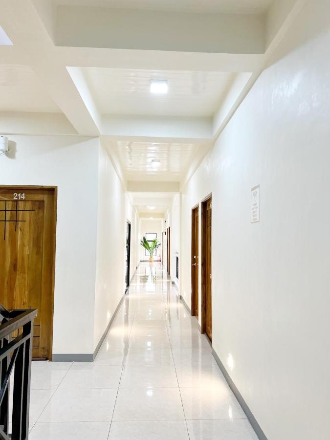 Verra Inn Tagaytay City ภายนอก รูปภาพ